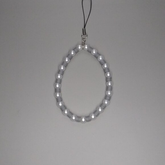 Elegant Pearl & Grey Beaded Phone Charm Strap – Chic Wristlet Style - Picture 2 of 4